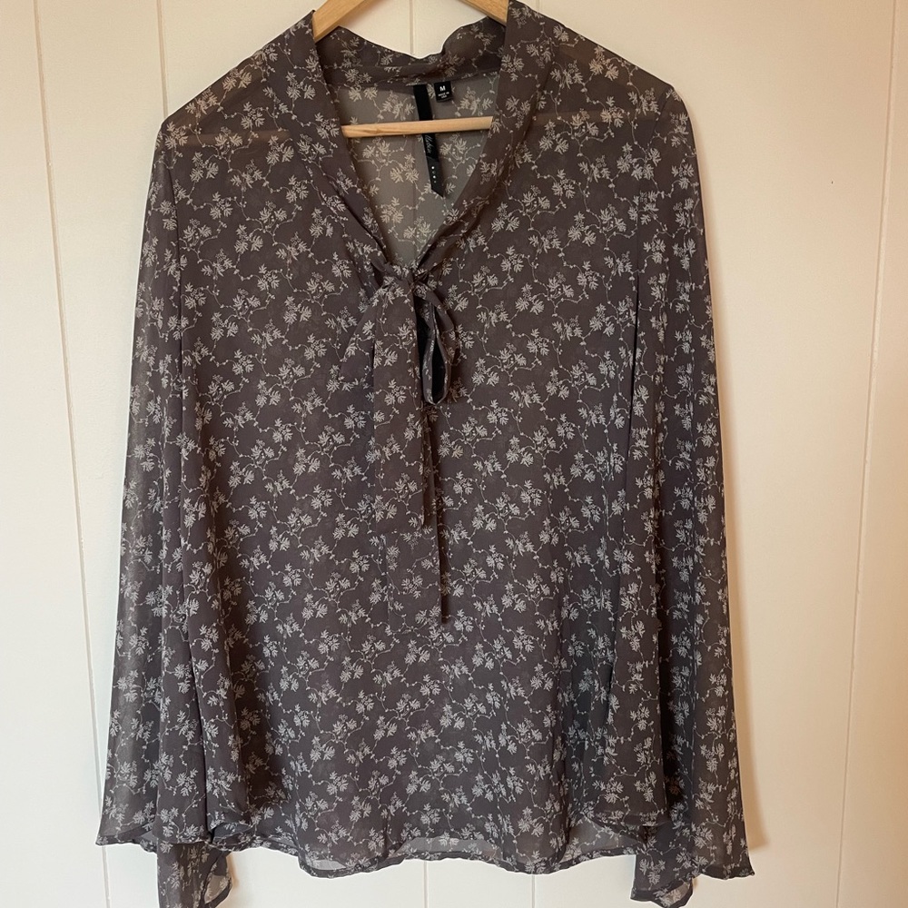 Grey floral print sheer bow-at-neck long bell-sleeve work blouse
